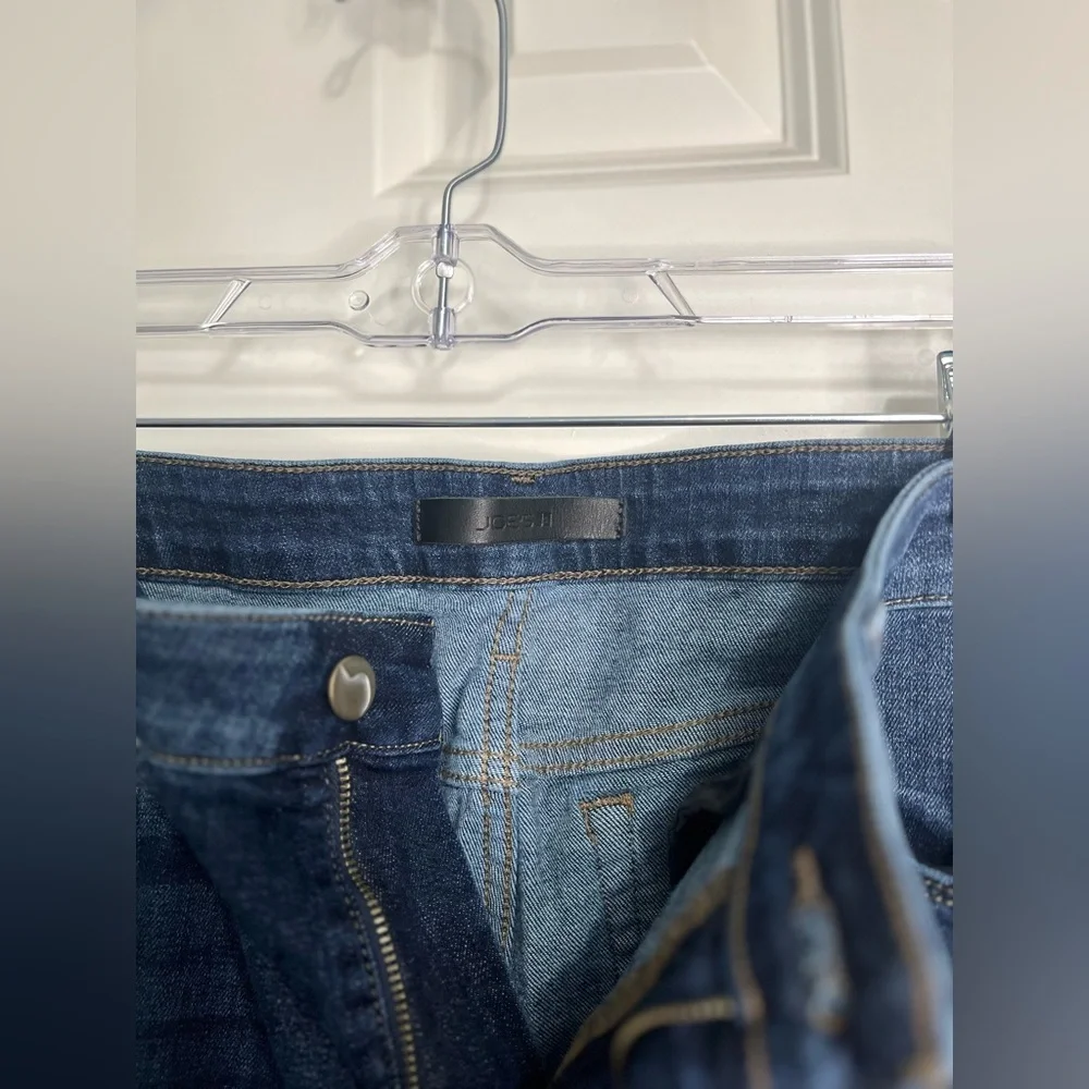 Joe’s Jeans The Icon Mid Rise Skinny Crop NWOT